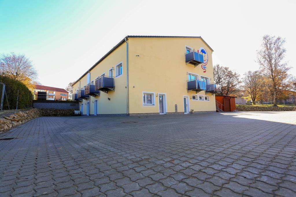 Boardinghouse Schellenberg Ξενοδοχείο Donauwörth Εξωτερικό φωτογραφία